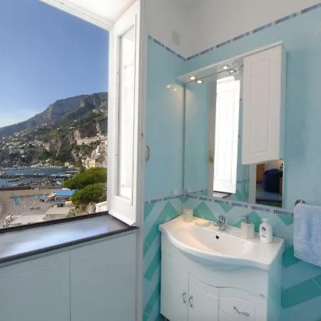 Sleeps 4 Amalfi